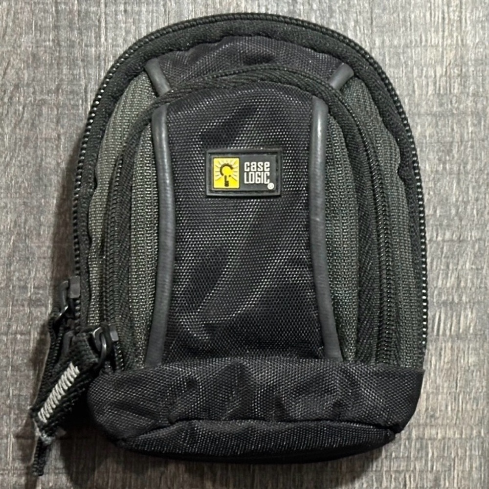 💞 Black Case Logic 2-Pocket Memory Card Bag For Camera Strap or Belt